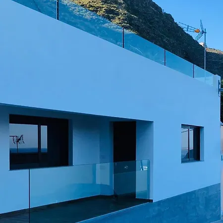 Bella Garachico (Tenerife)